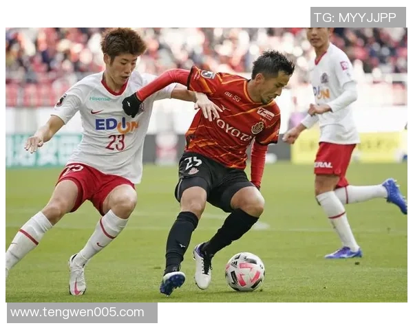 广岛队与柏太阳神的激烈对决展现日本足球的魅力与竞争力